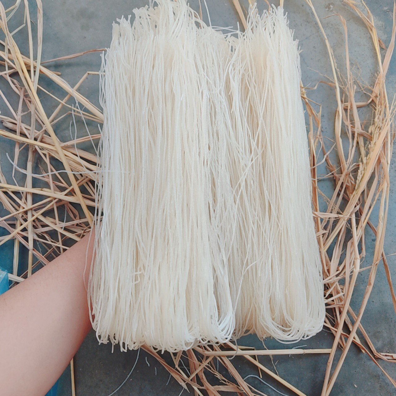 Mì khô quỳnh côi Thái Bình 500g Mì khô quỳnh côi Thái Bình 500g