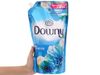 Nước xả vải Downy thơm mát 1.6 lít