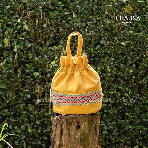  Túi Hộp Rút Miệng cầm tay thổ cẩm dân tộc Thái - CHAUSA Brocade phân phối độc quyền - túi cầm tay thổ cẩm thủ công 