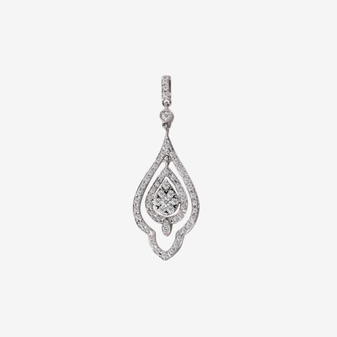 PENDANTS & NECKLACES