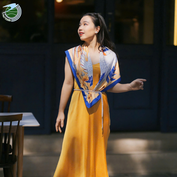  Khăn Hoàng Hạc VNPost 
