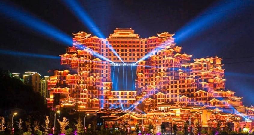  [Tour Trung Quốc] Trùng Khánh - Phượng Hoàng Cổ Trấn - Thiên Môn Sơn - Hồ Bảo Phong - Trương Gia Giới 6N5Đ 