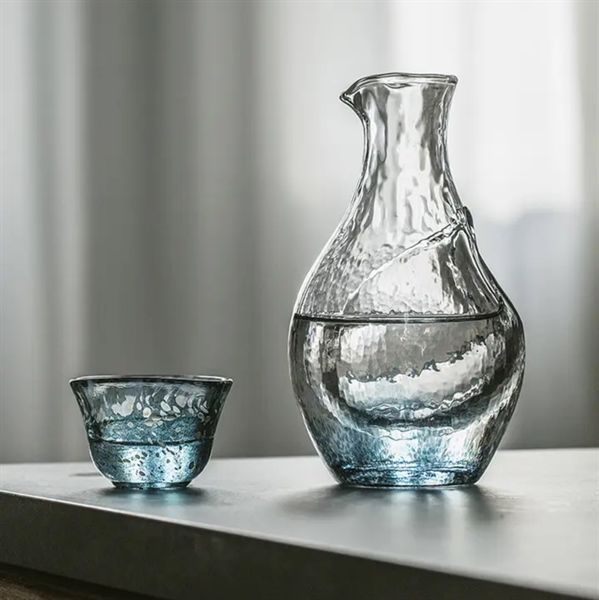  Bộ bình thuỷ tinh kèm 2 ly - Japan 