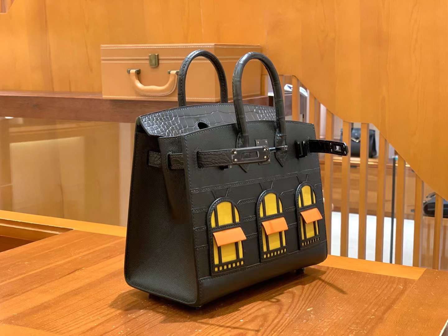 Hermès Birkin 20 Faubourg Sellier Black Matte Alligator Bag