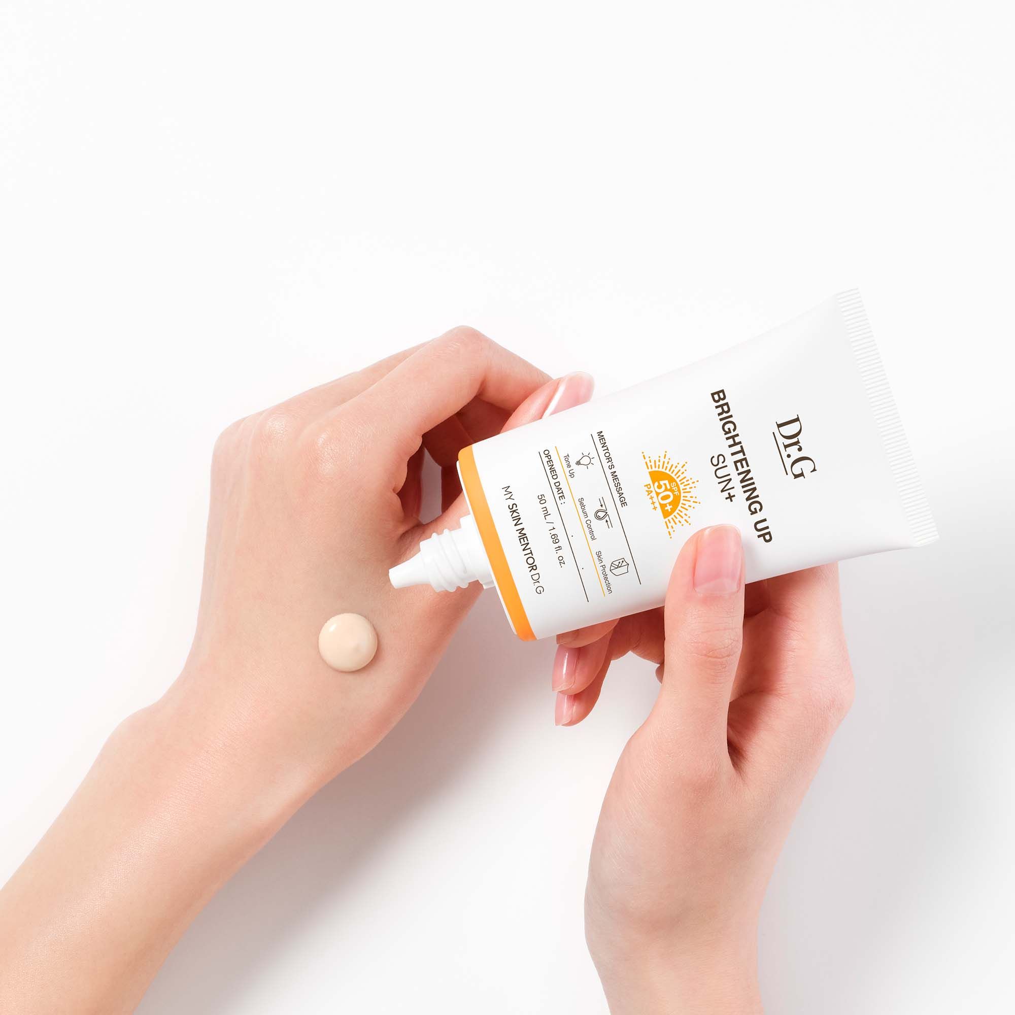  Dr.G Kem chống nắng Brightening Up Sun+ SPF50+ PA+++ 50ml 