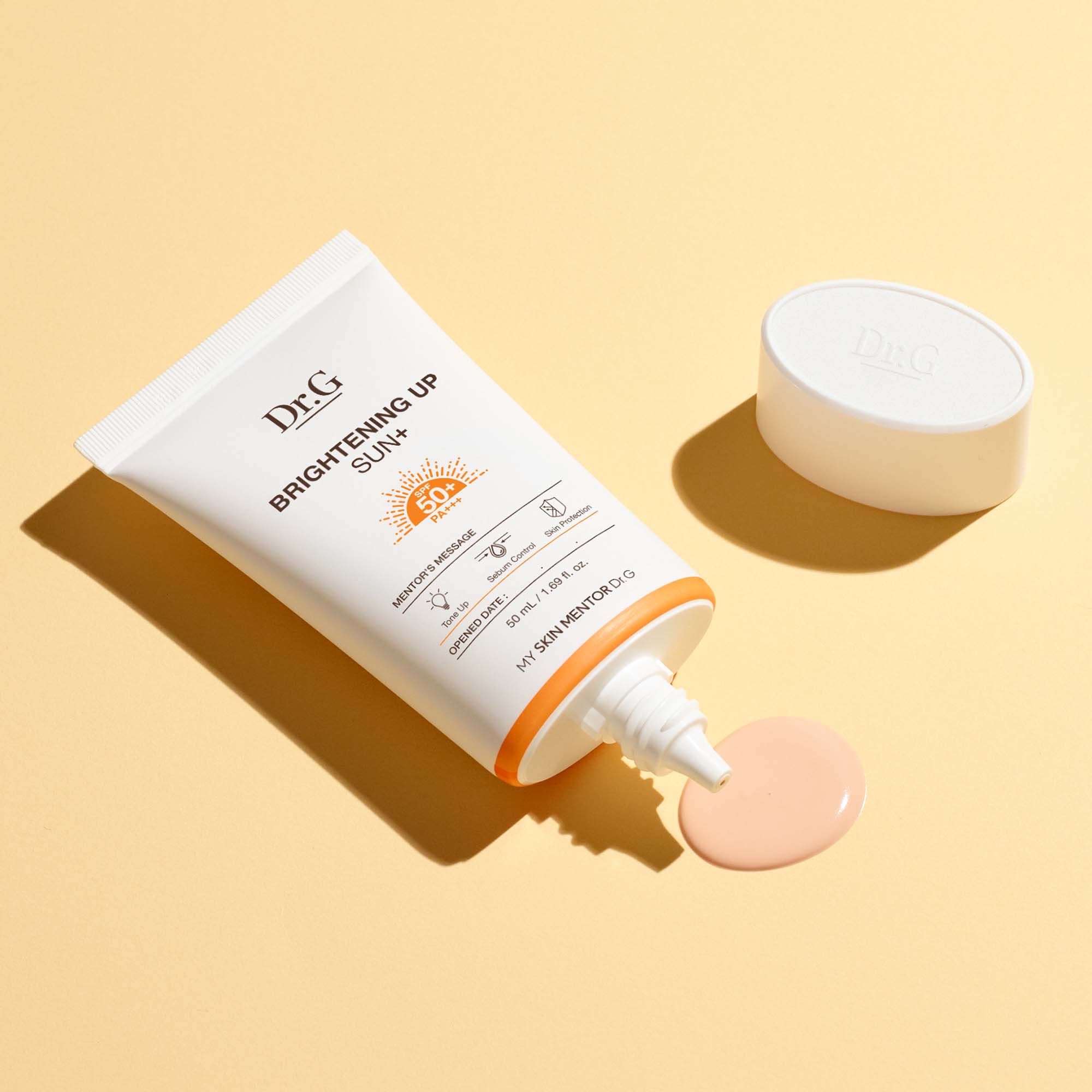  Dr.G Kem chống nắng Brightening Up Sun+ SPF50+ PA+++ 50ml 