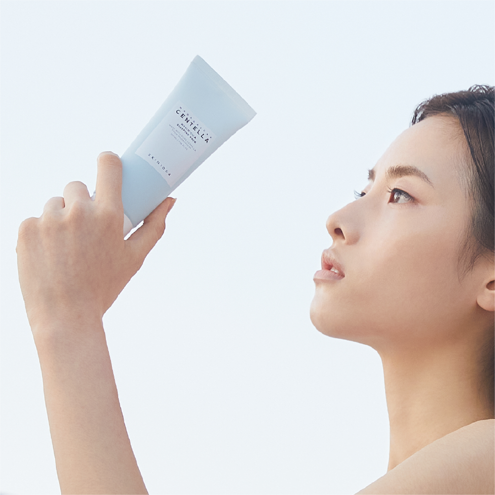  Mặt nạ ngủ SKIN1004 Madagascar Centella Hyalu-cica Sleeping Pack 100ml 
