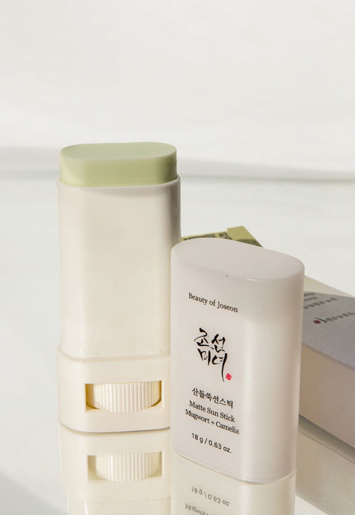  Lăn Chống Nắng Beauty of Joseon Matte Sun Stick Mugwort + Camelia SPF50+ PA++++ 