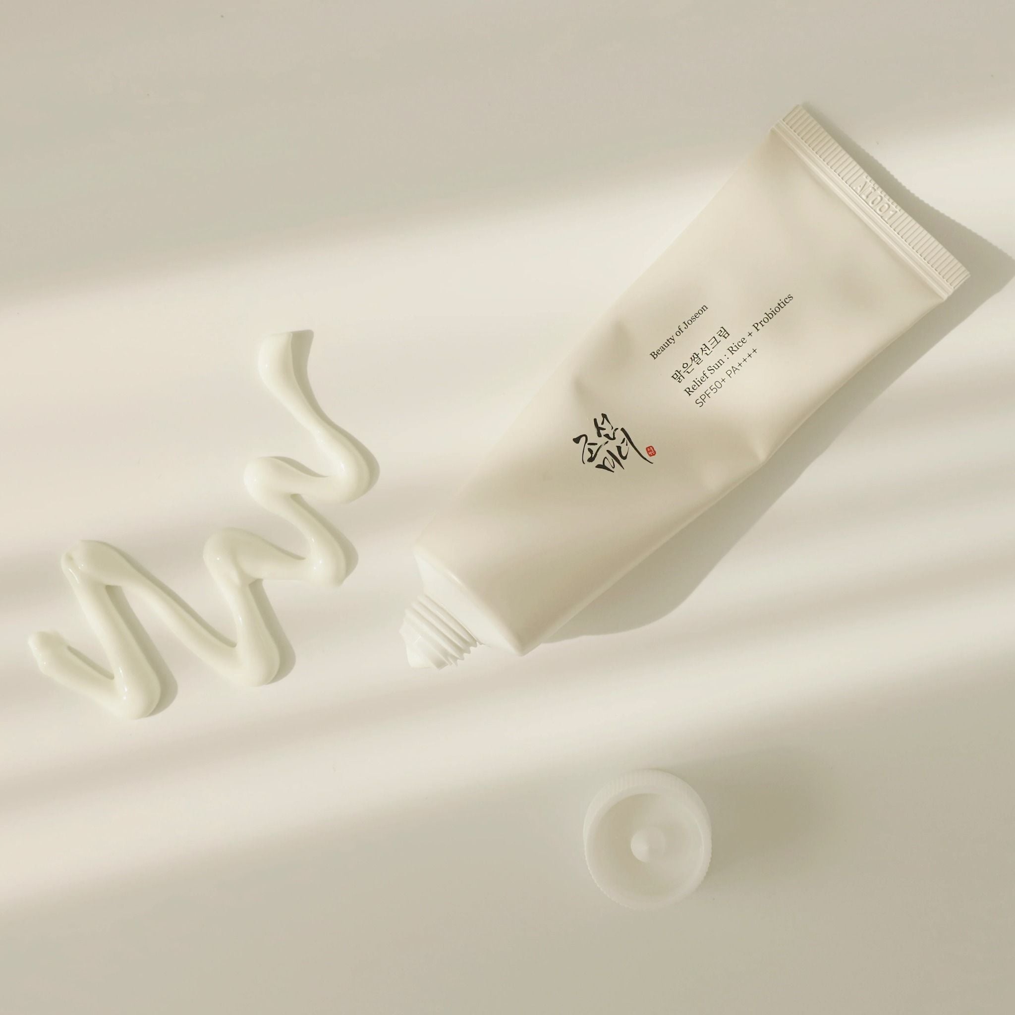  Kem Chống Nắng Mỏng Nhẹ Thoáng Da Beauty of Joseon Relief Sun : Rice + Probiotics SPF 50+ PA++++ 
