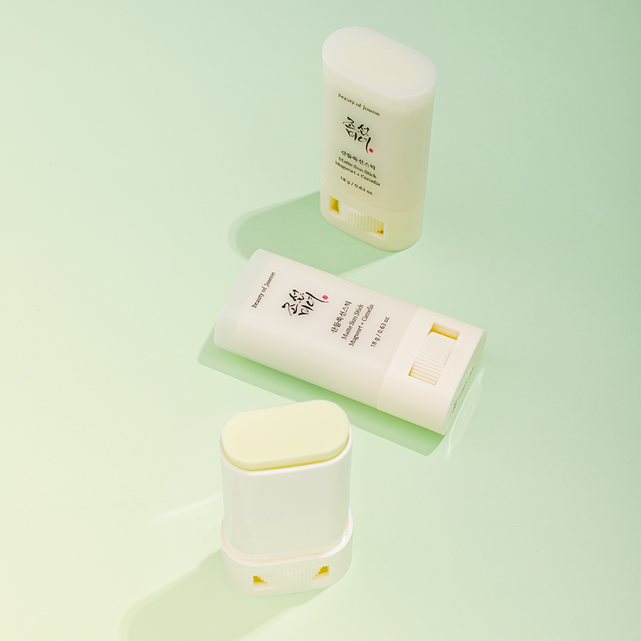  Lăn Chống Nắng Beauty of Joseon Matte Sun Stick Mugwort + Camelia SPF50+ PA++++ 
