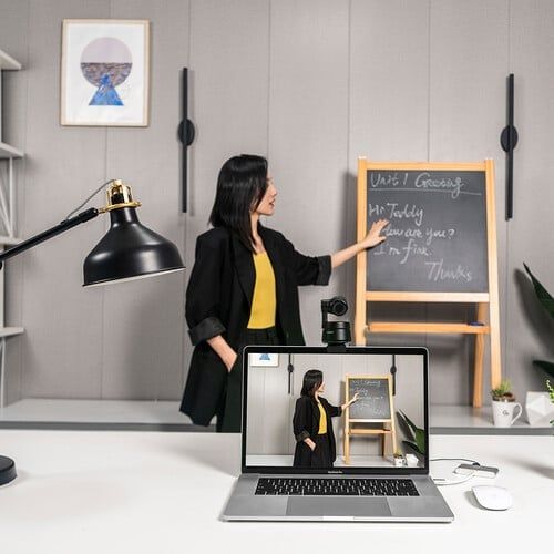  Webcam OBSBOT Tiny AI - Powered PTZ dành cho máy tính và latop 