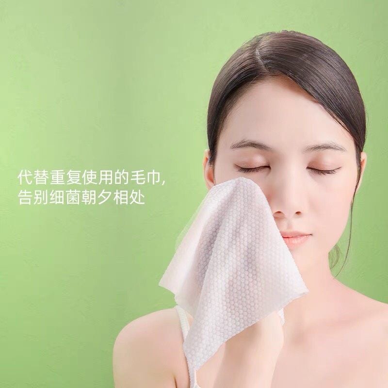  Khăn khô đa năng HanKy dạng cuộn 40 tờ dùng lau khô lau ướt. 