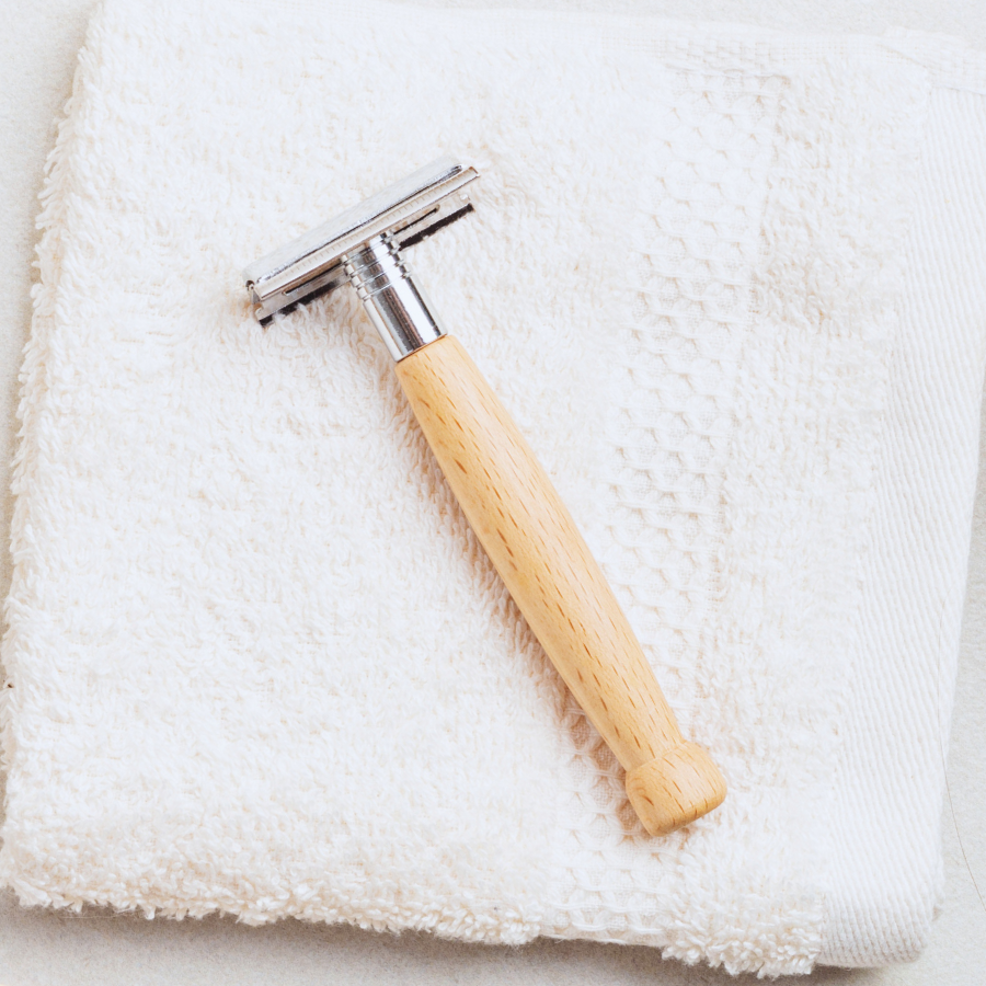  Wooden Razor 