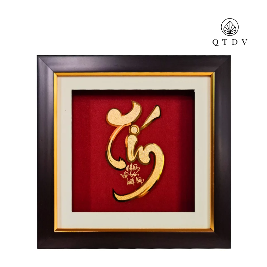 chữ tín dát vàng