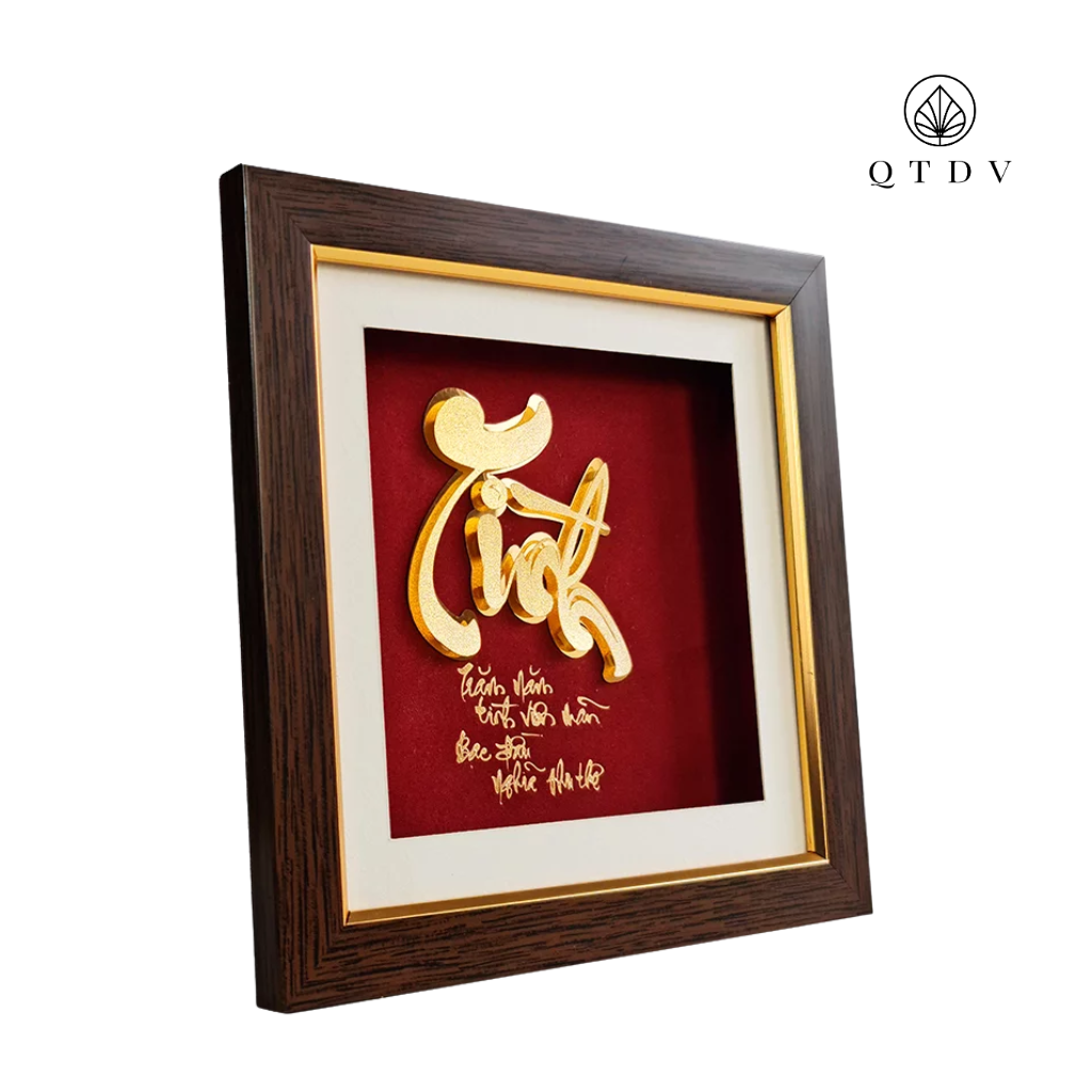 Tranh Chữ Tình dát vàng 24k
