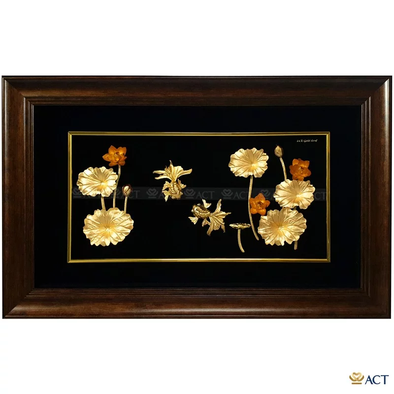 Tranh Hồ Sen Cá Vàng dát vàng 24k