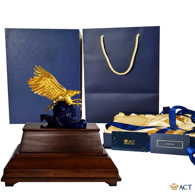 Tượng chim Đại Bàng dát vàng 24k