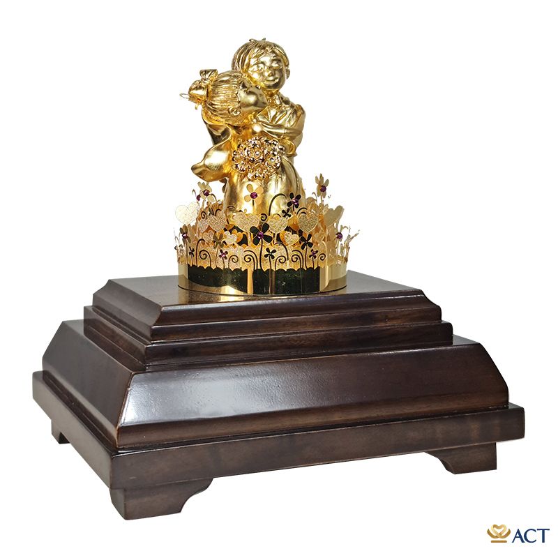 Tượng Cô Dâu Chú Rể dát vàng 24k
