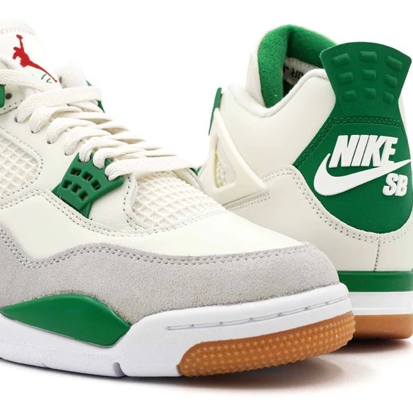  Nike Air Jordan 4 Retro SP 