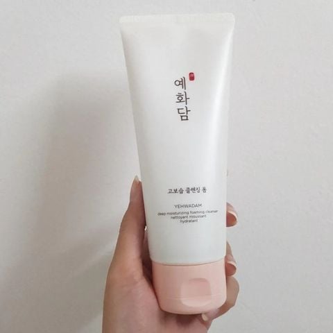 Sữa Rửa Mặt Yehwadam Deep Moisturizing Foaming Cleanser 150ml