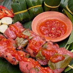Nem chua Phú Yên lá chùm ruột