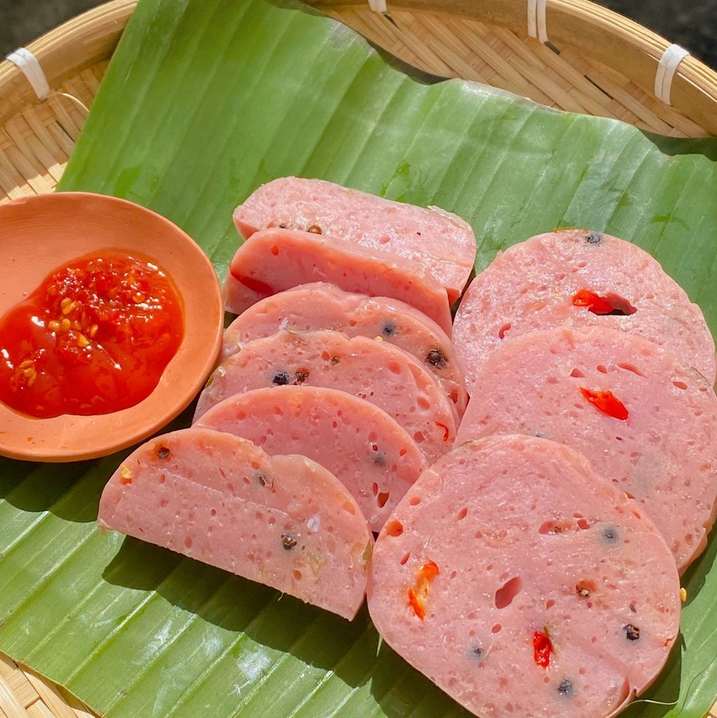 Nem chua Phú Yên gói lá chùm ruột 500gr