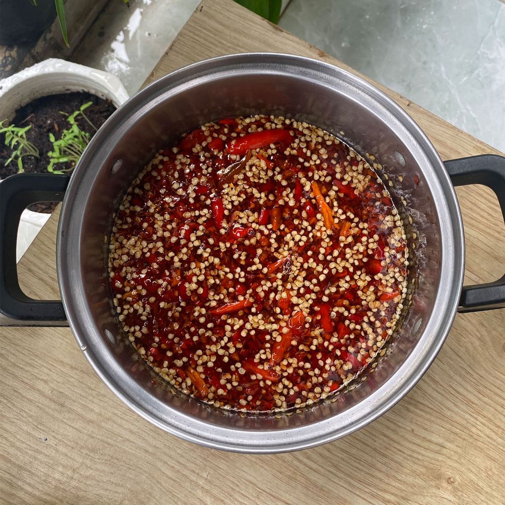 Nước mắm ngọt sánh kẹo miền Trung pha sẵn