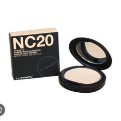 Phấn MAC Studio Fix NC20 ( Ko tđ )