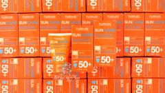 KCN Floslek Oil-Free Sun Protection Tinted Cream SPF50+ 50ml