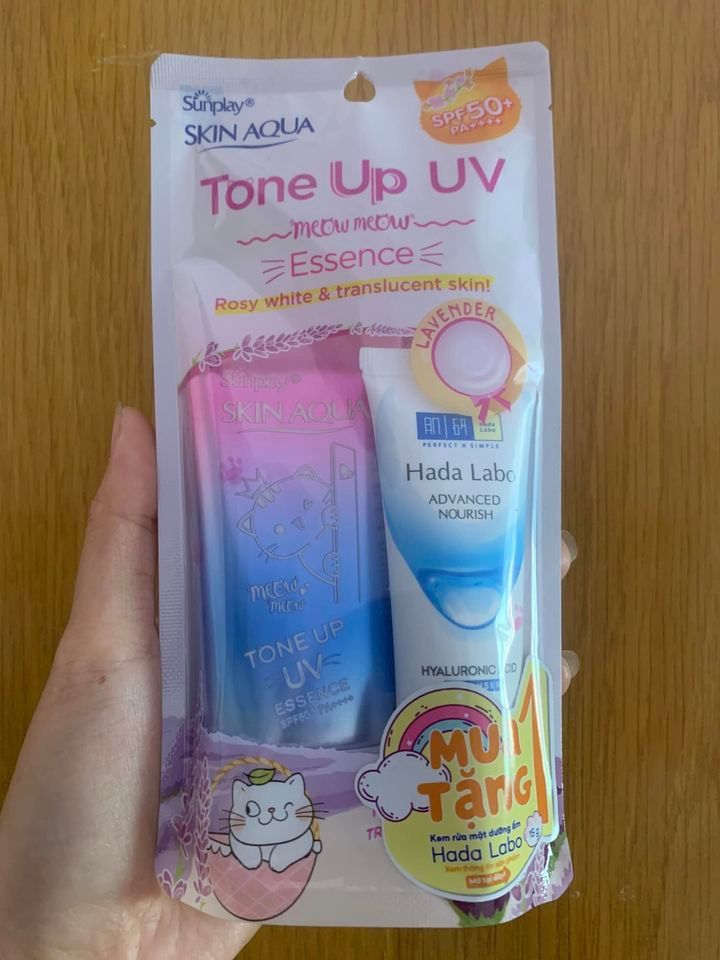 KCN Skin Aqua Tone Up UV Essence 50g #Rosy White