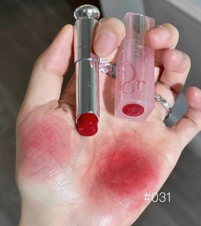 Dior - Son Dưỡng Addict Lip Glow #031 Strawberry (Mẫu Mới) - Ko Tđ