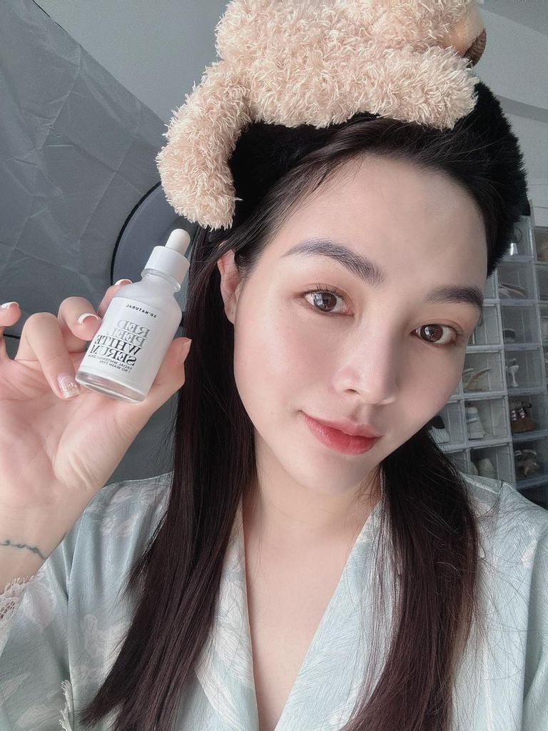 Tinh Chất Dưỡng Trắng Làm Đều Màu Da So Natural Red Peel White Serum 35ml