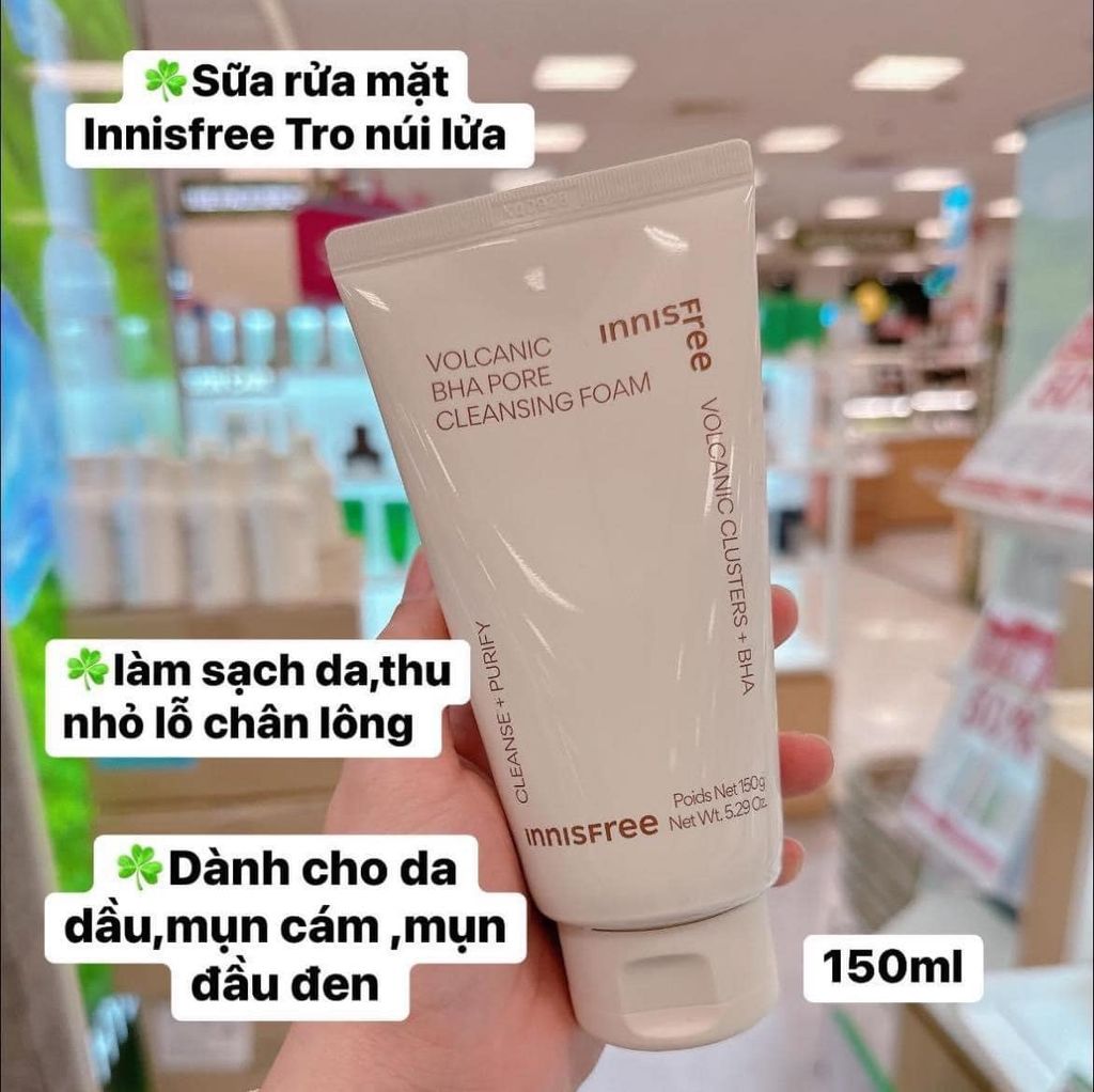 Sữa Rửa Mặt innisfree Kiểm Soát Nhờn Tro Núi Lửa & BHA 150g (Mẫu mới)