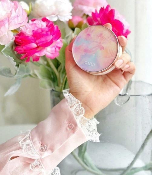 Set Cushion OHUI Ultimate Cover Cushion Moisture 2025 (1 Hộp + 2 Lõi) Ko Tđ