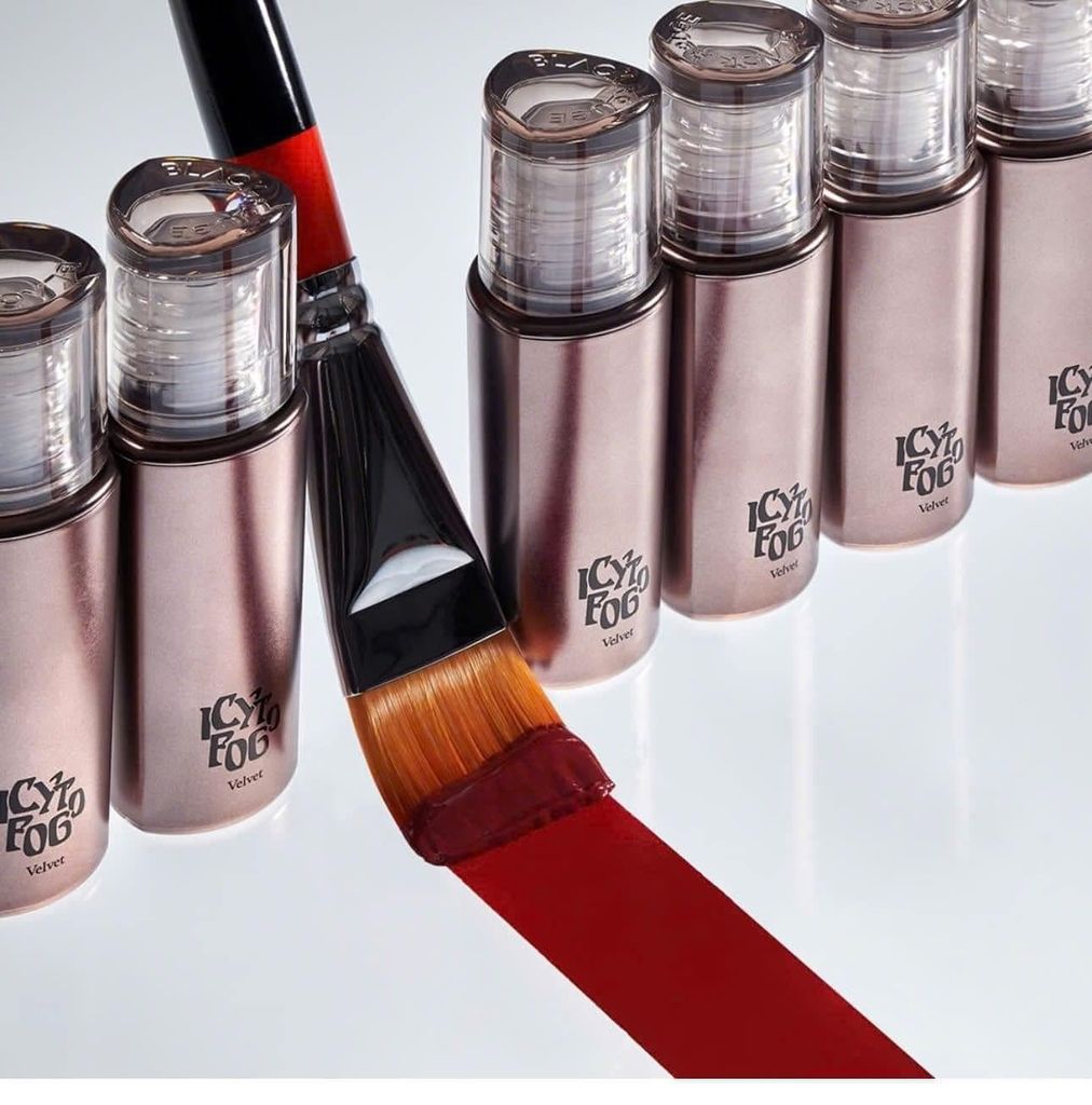 Son Kem Black Rouge Icy To Fog Velvet #FV06