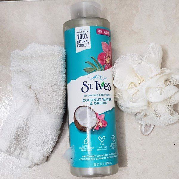 Sữa Tắm St.ives Mỹ 650ml #Sea Salt & Pacific Kelp