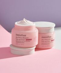 Kem Innisfree Cherry Blossom Tone-up Cream 50ml