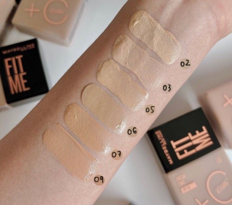 Kem Nền Maybelline Fit Me Fresh Tint Vitamin C 30ml #03
