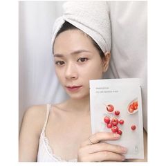Innisfree - Mặt Nạ #Pomegranate