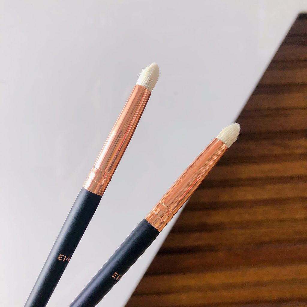 Vacosi - Cọ Tán & Nhấn Hốc Mắt #Pencil