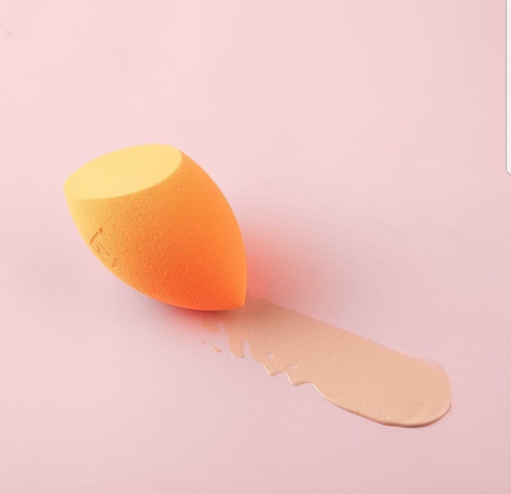 Mút Tán Nền Real Techniques (Cam)