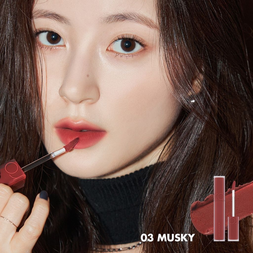 Son Kem Lì Romand Blur Fudge Tint #03