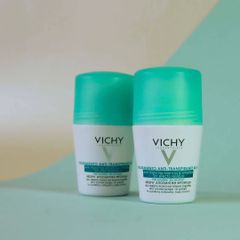 Lăn Khử Mùi Vichy Pháp (Xanh)