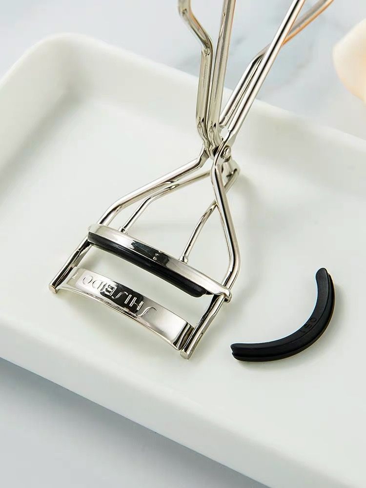 Kẹp Bấm Mi Shiseido Eyelash Curler
