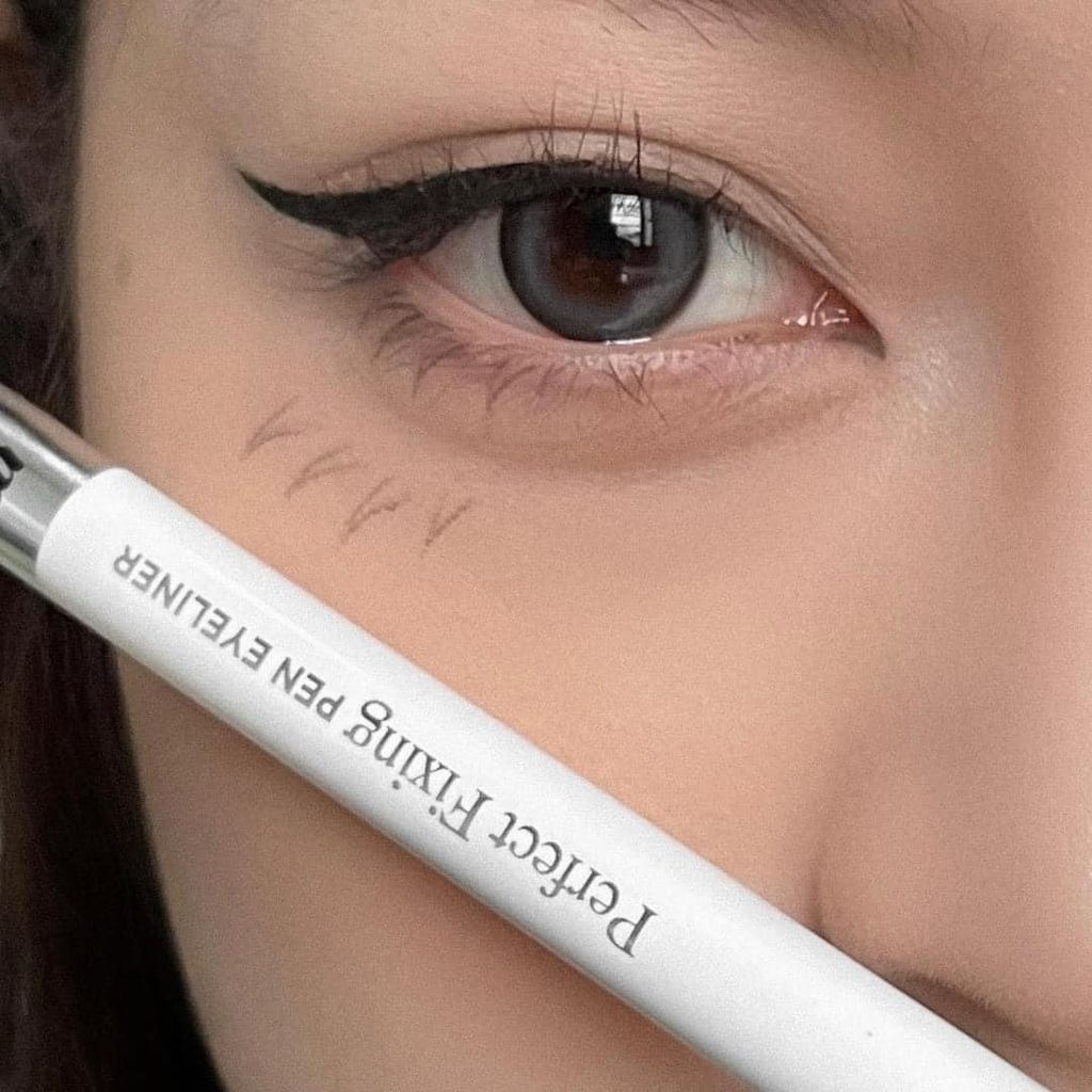 Bút Kẻ Mắt Nước Merzy Perfect Fixing Pen Eyeliner 0.5g #FP1 - Đen