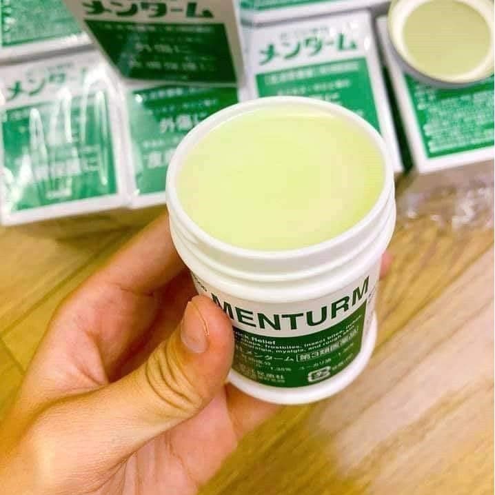 Dầu Cù Là Menturm Omi Mentholatum của Nhật Bản 85g