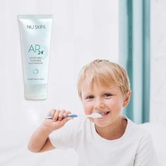 Kem Đánh Răng AP24 Nuskin Whitening 110g