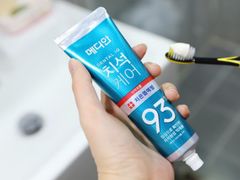 Median - KĐR Dental IQ 93% #Blue