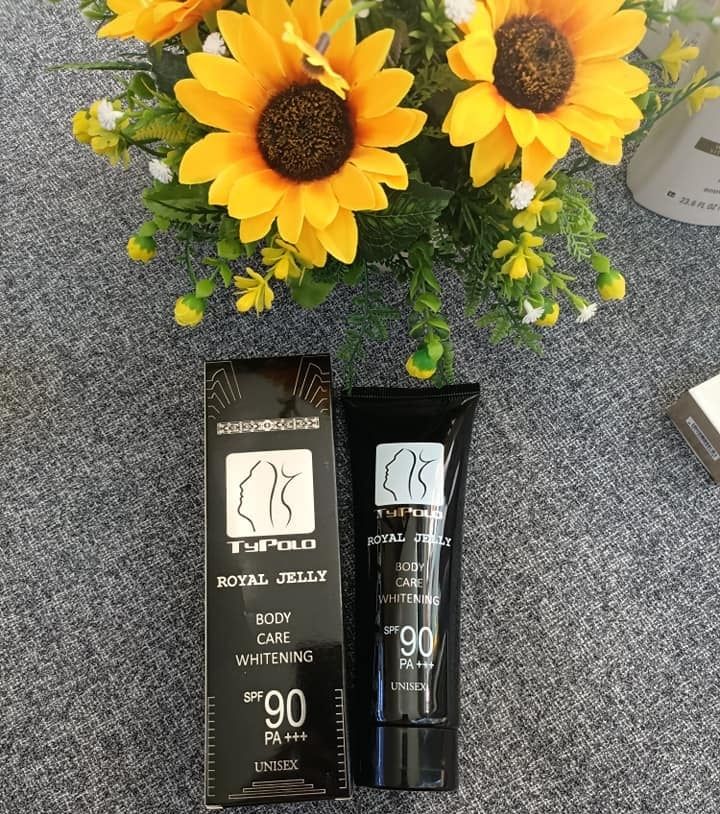 Kem Typolo Body Care Whitening SPF90 200g (Mẫu Mới Tuýp)
