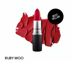 Son MAC Ruby Woo ( Ko tích điểm)